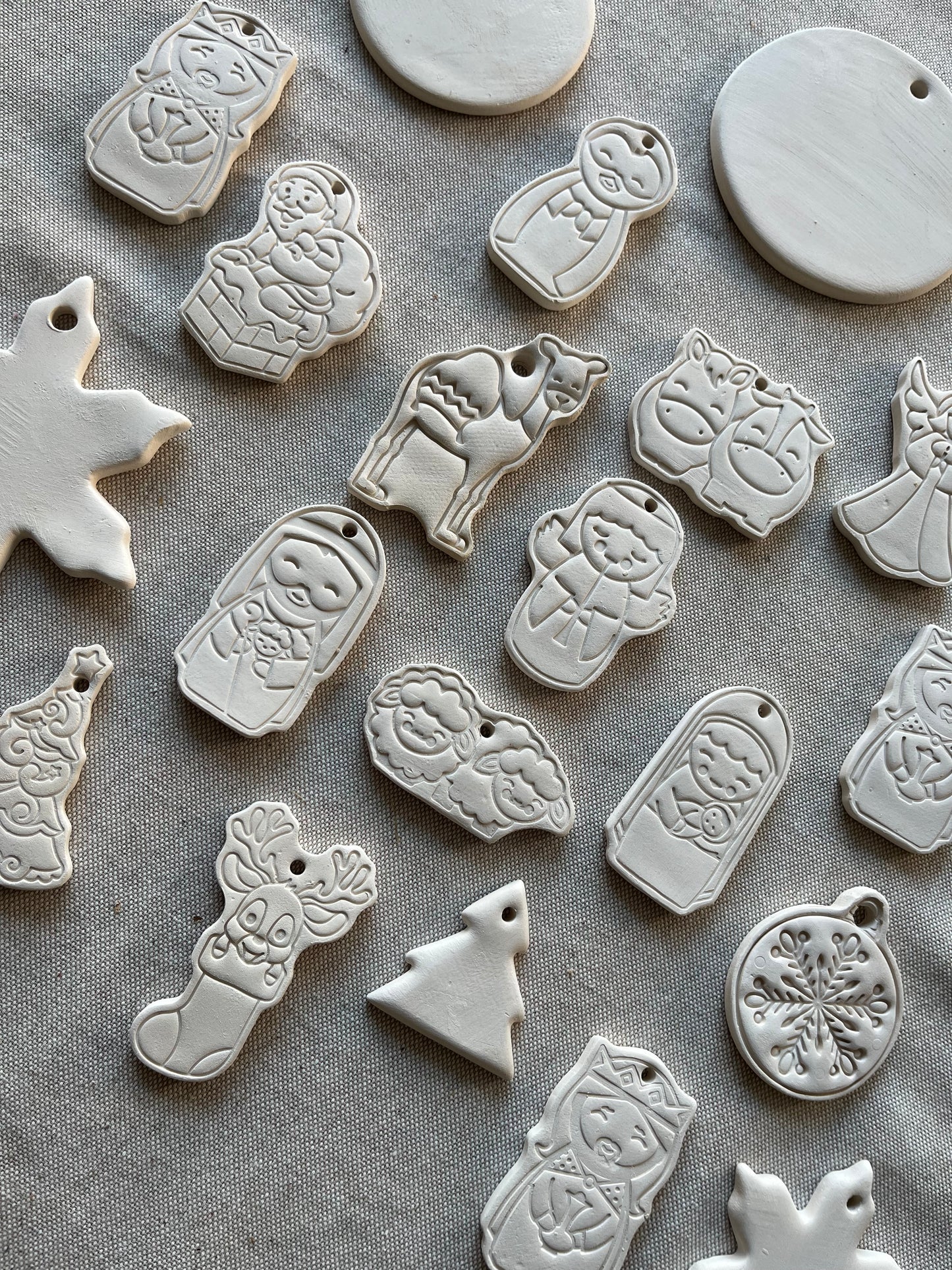 TALLER ADORNOS DE NAVIDAD