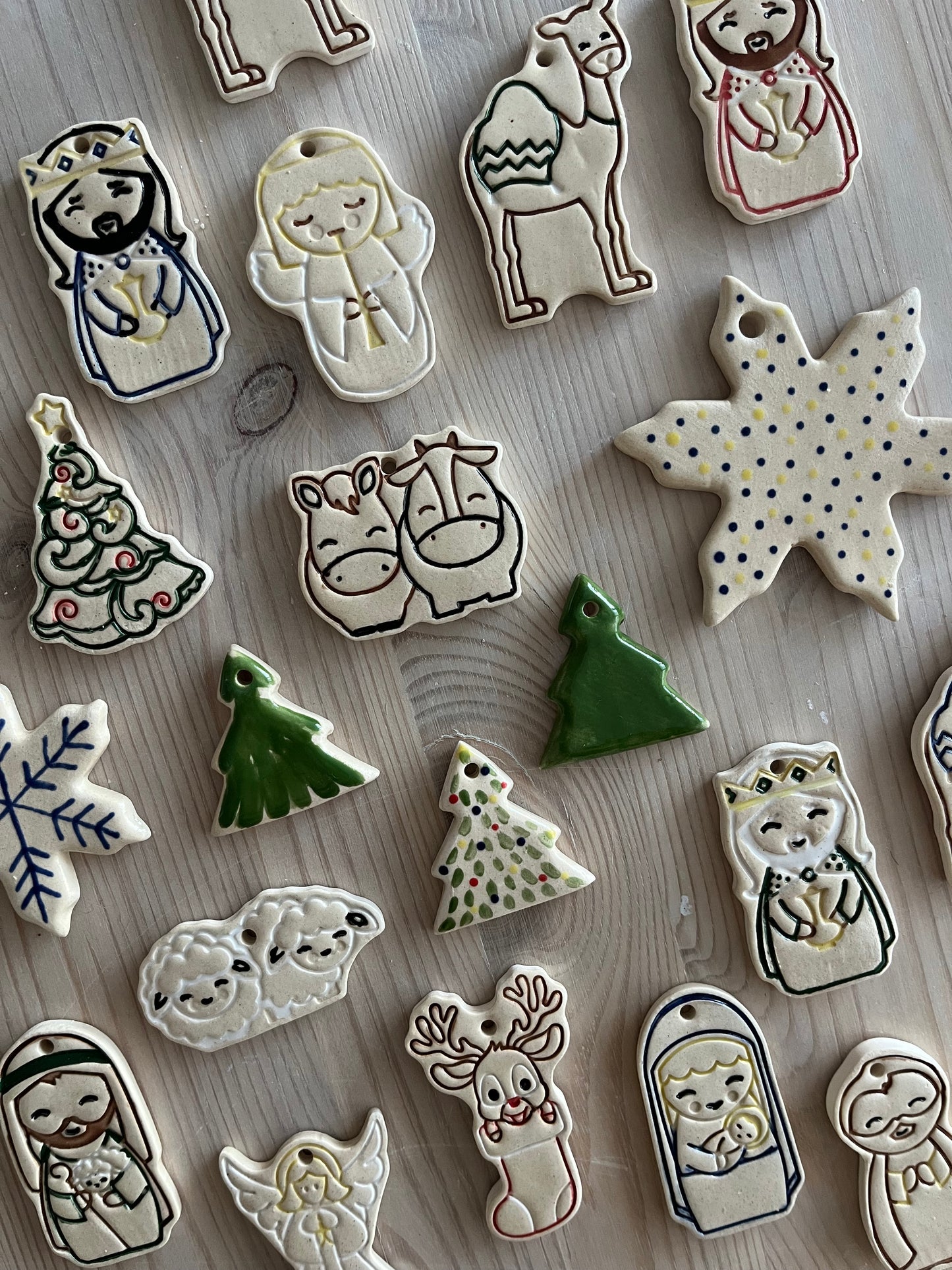 TALLER ADORNOS DE NAVIDAD